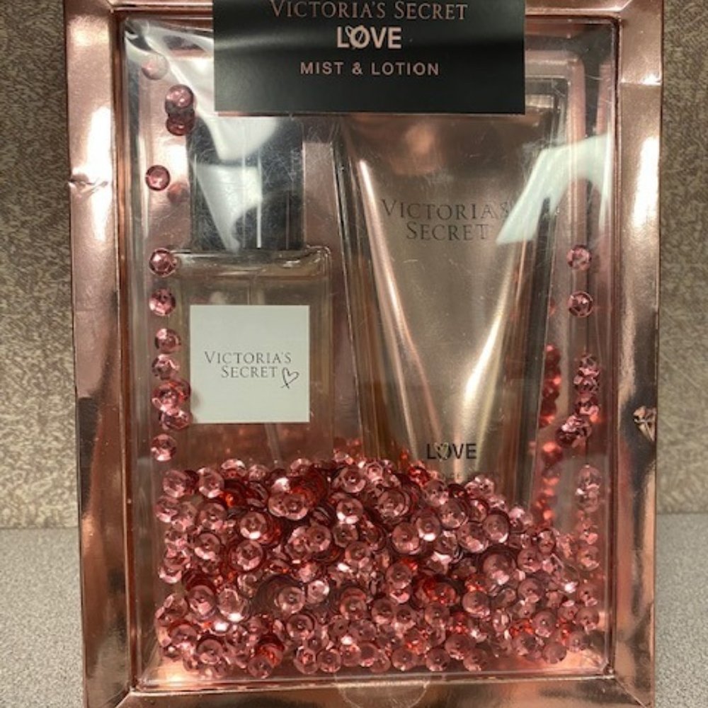 Victoria's Secret Love Mist & Lotion NWT